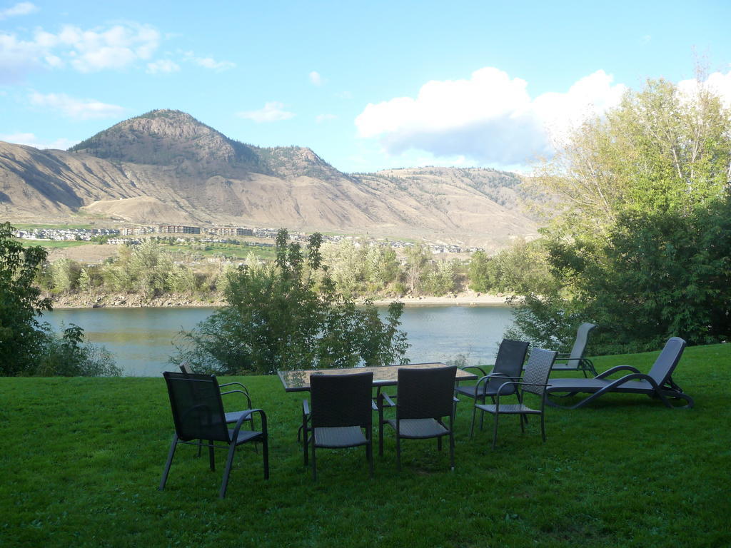Riverland Inn & Suites Kamloops Exterior foto